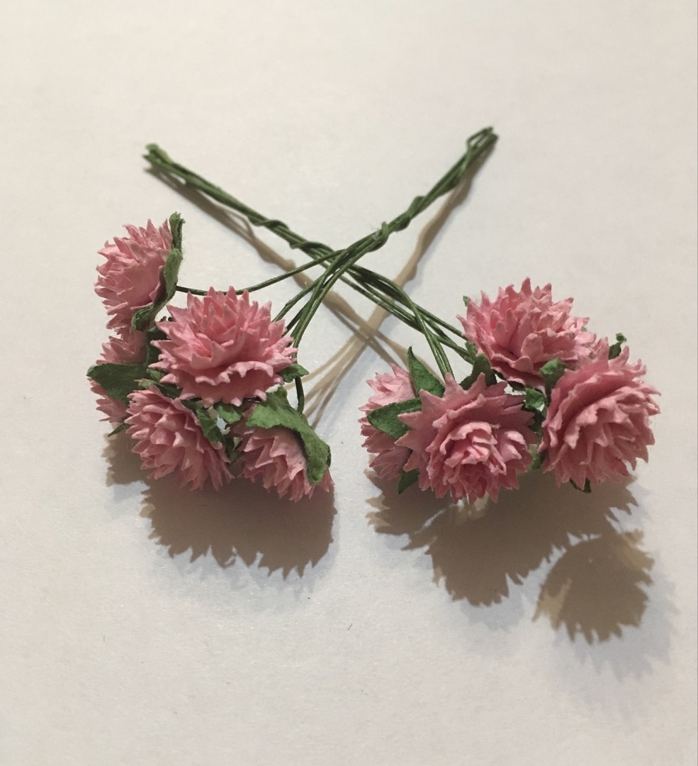 Хризантемы с зелеными листочками, цвет "Розовый", 1,5см